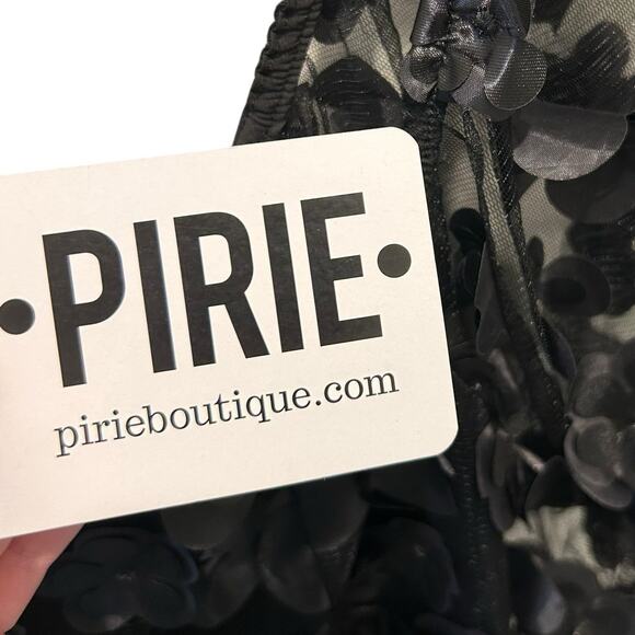 NWT TCEC Black 3D Floral Butterfly Short Sleeve Mini Dress Womens Medium - Picture 3 of 6